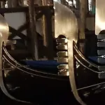 Morosinibrandolinvenice شقة *