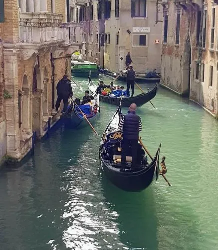 Апартаменты Morosinibrandolinvenice Венеция